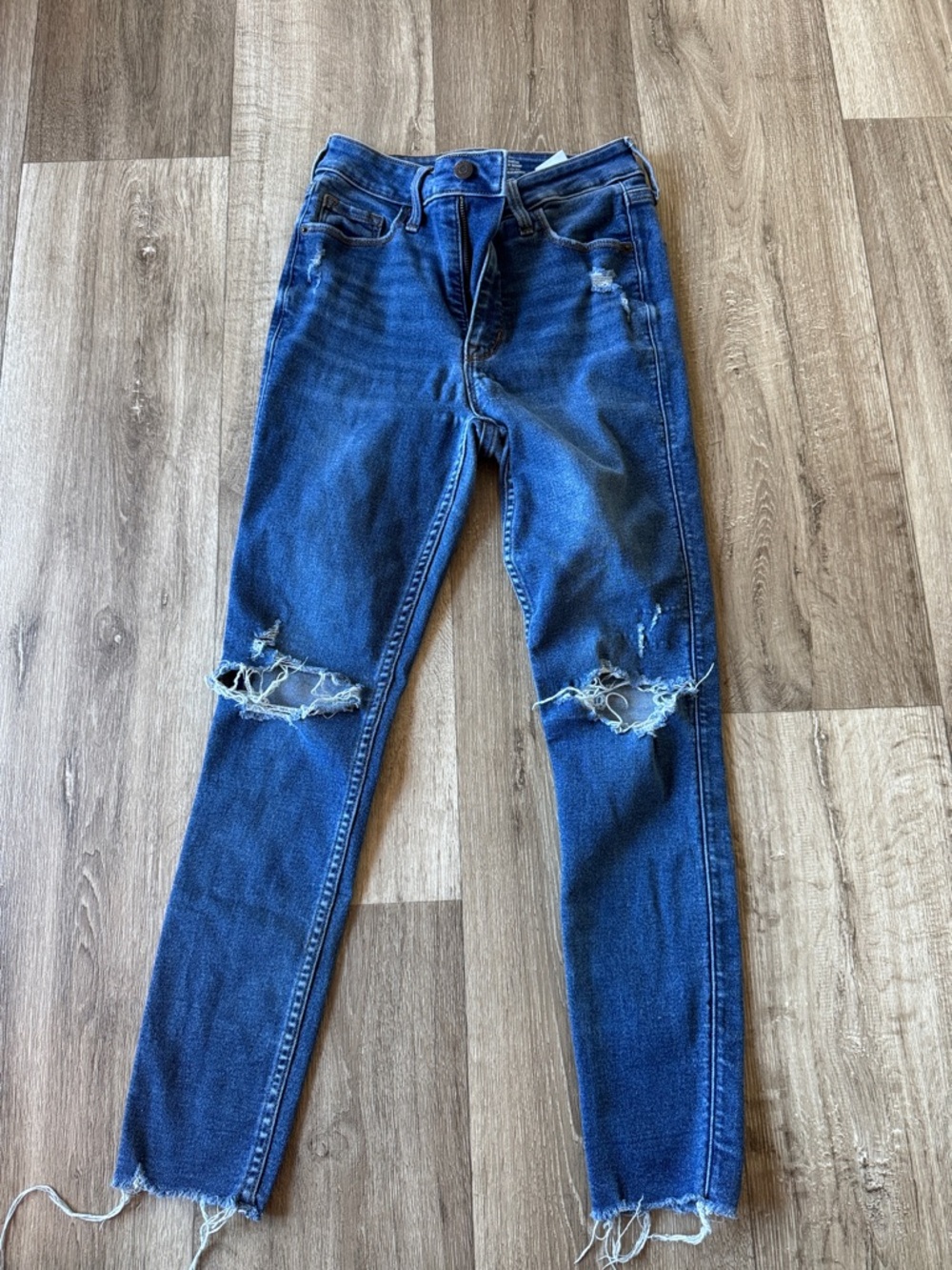 Old Navy Dark Blue Distressed High-Rise Skinny Jeans